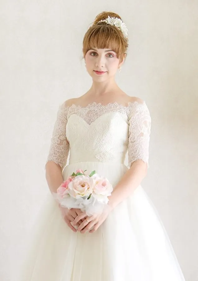 ---Cheap tea length wedding dress online bodice finished with delicate lace half sleeves and off shoulders--