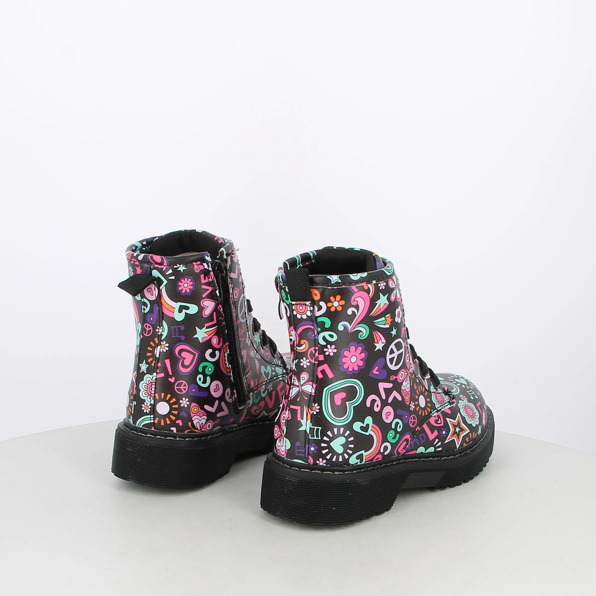 -----Love Details -----Anfibi da bambina fantasia ----