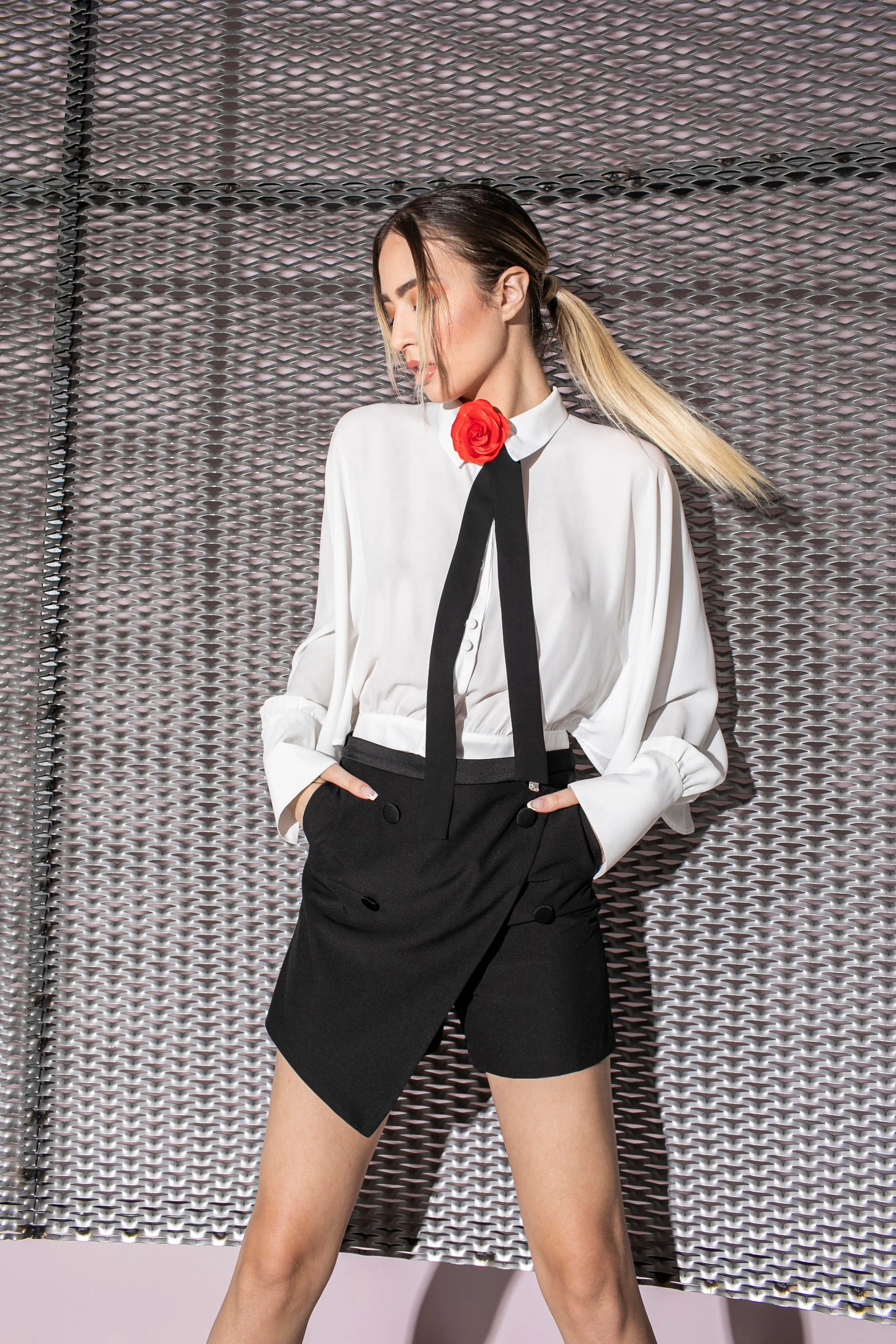 Camicia ALSHAT manica lunga con apertura più fiocco raso
