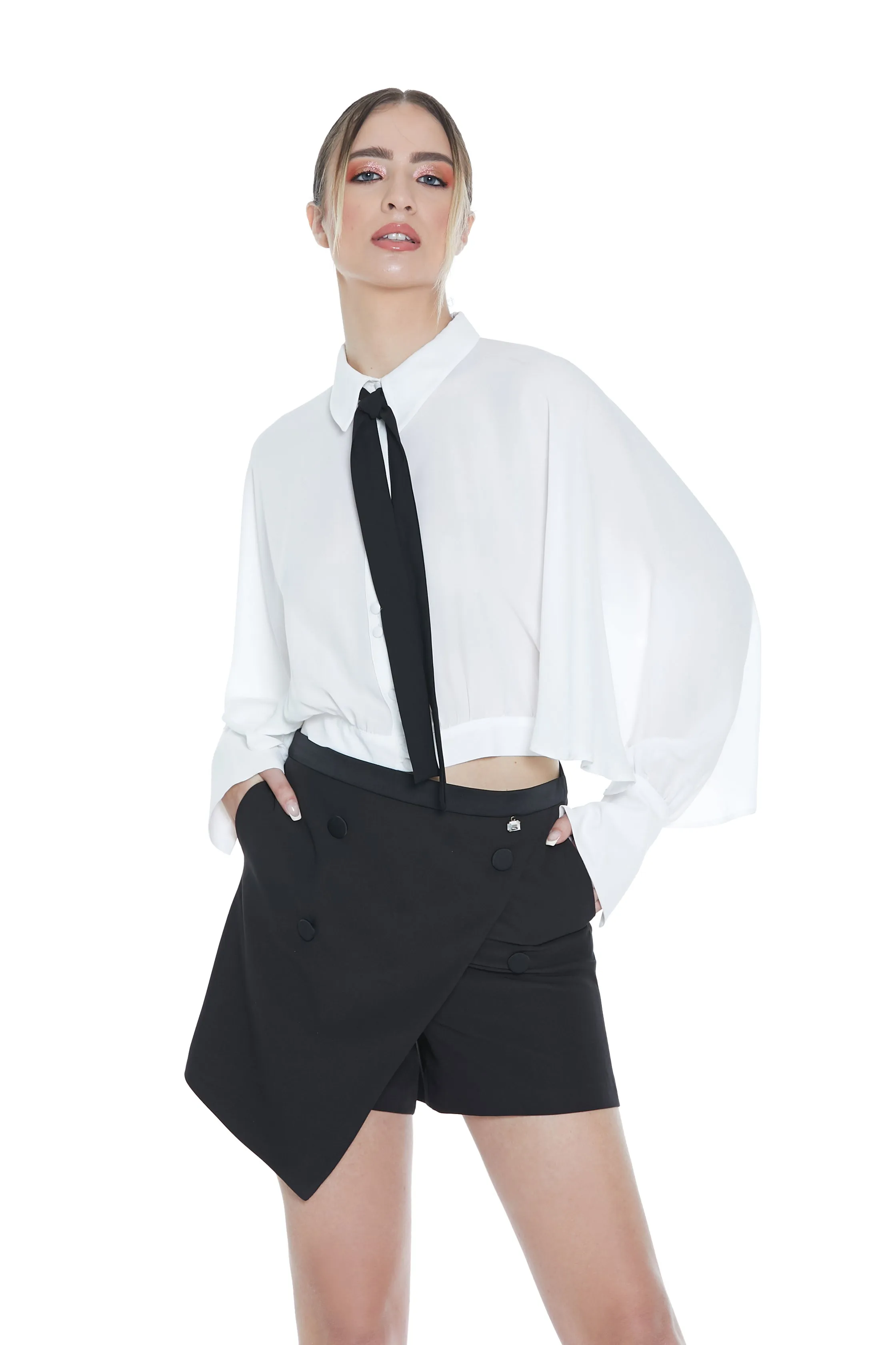 Camicia ALSHAT manica lunga con apertura più fiocco raso
