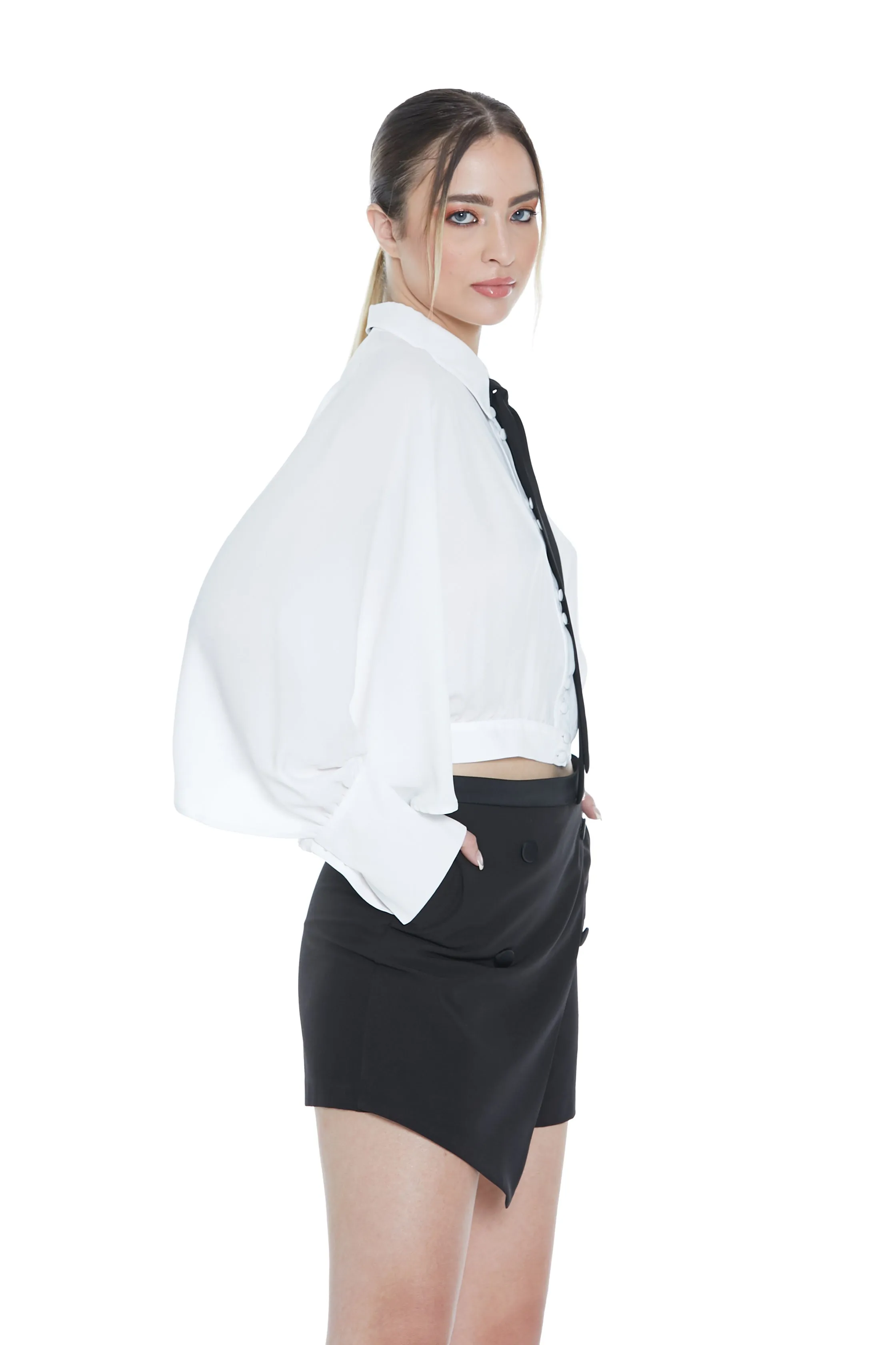 Camicia ALSHAT manica lunga con apertura più fiocco raso