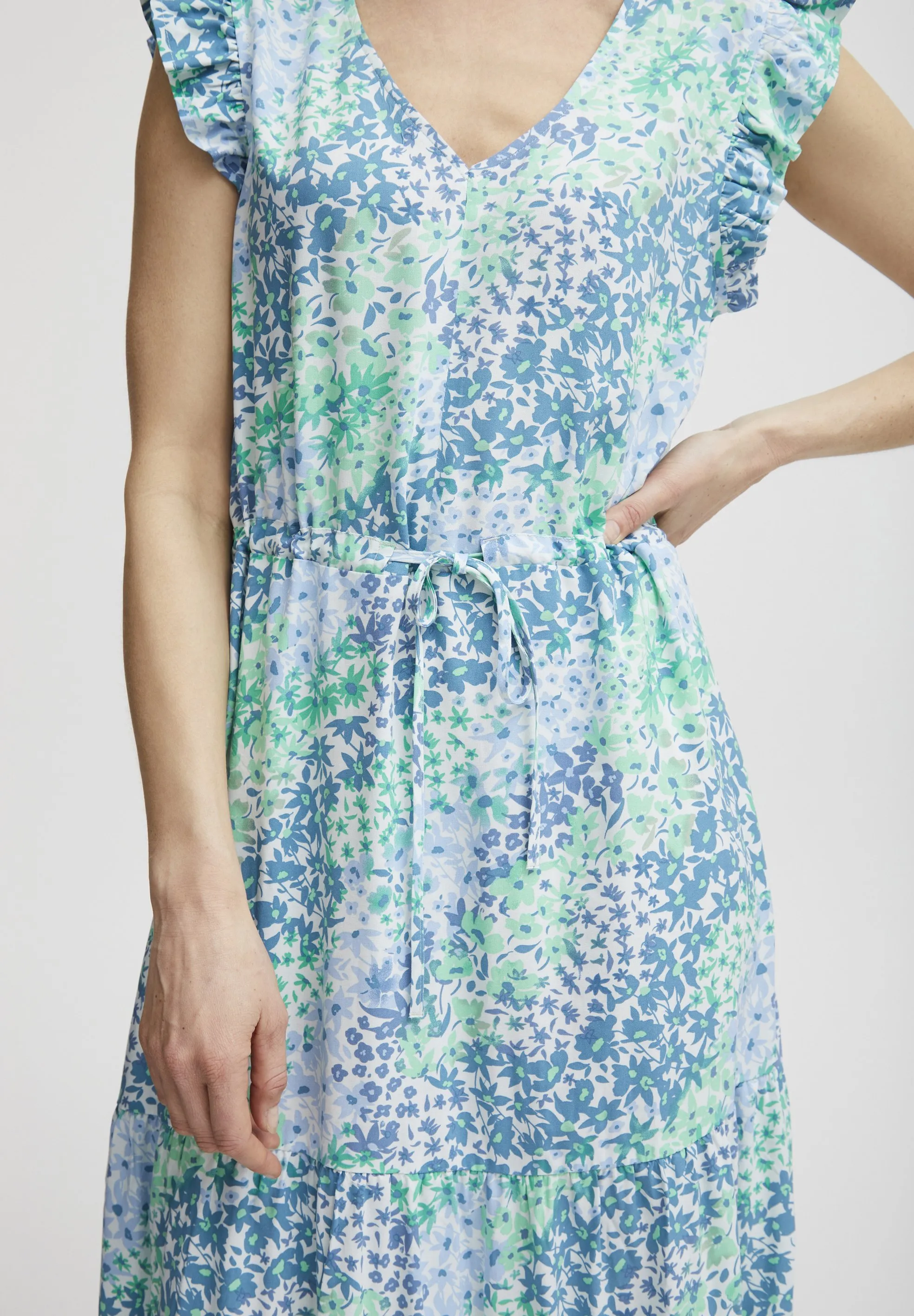 FRILL  - Vestito estivo