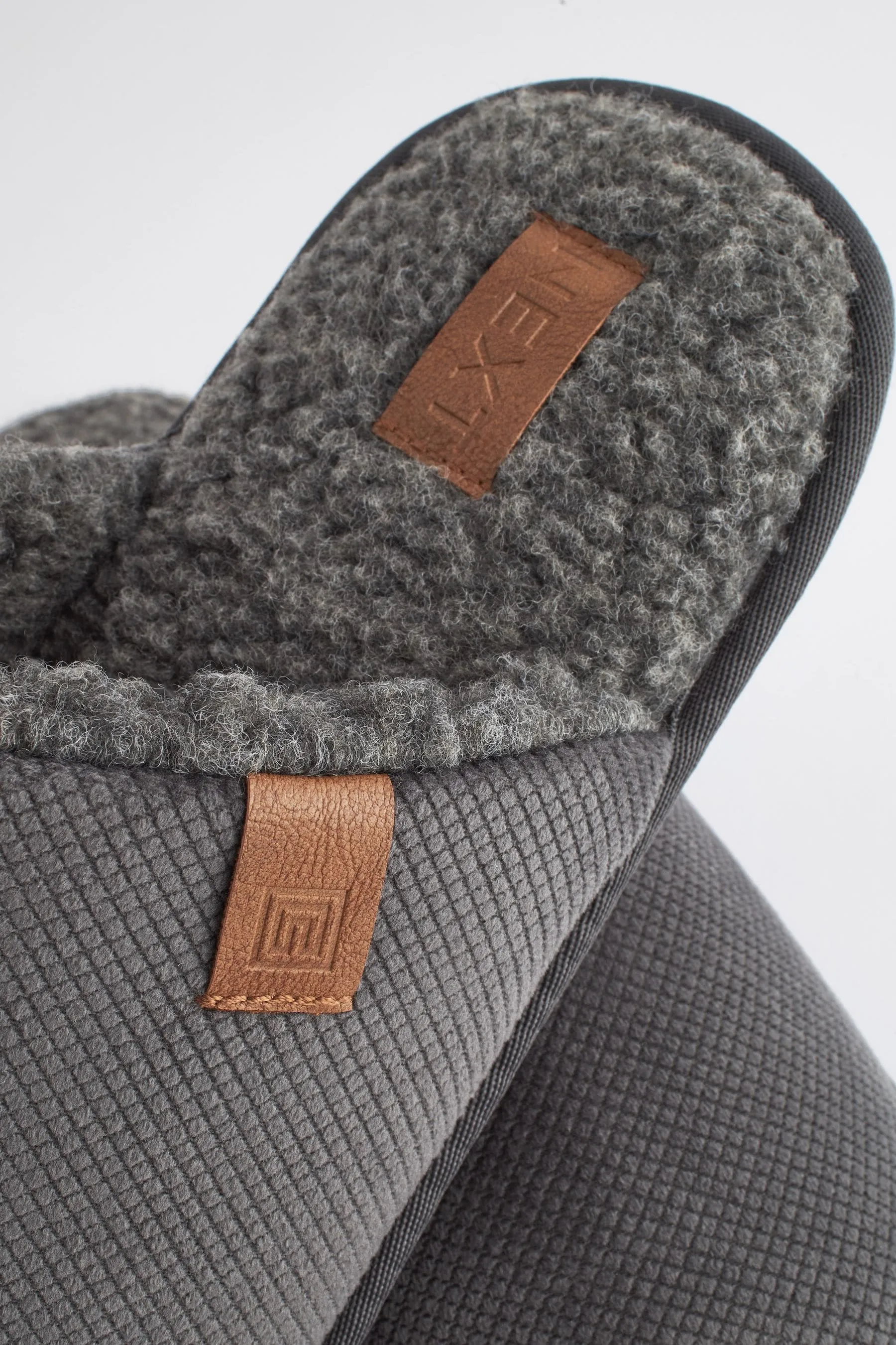 Grigio  - Pantofole a sabot testurizzate