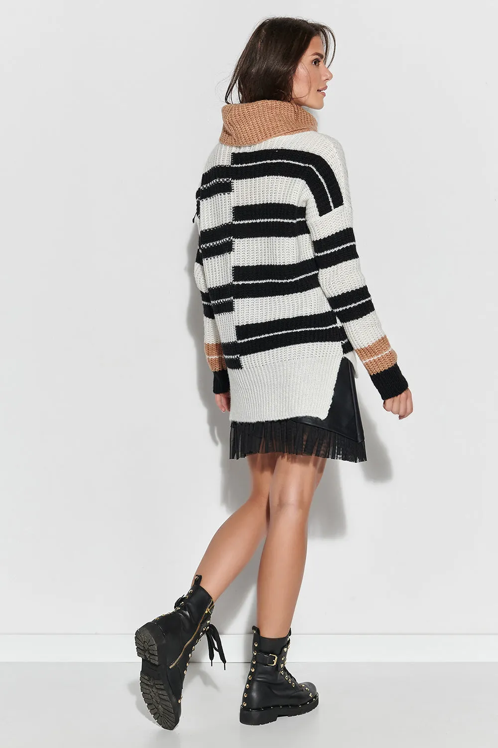 Maglione model 148971 Numinou