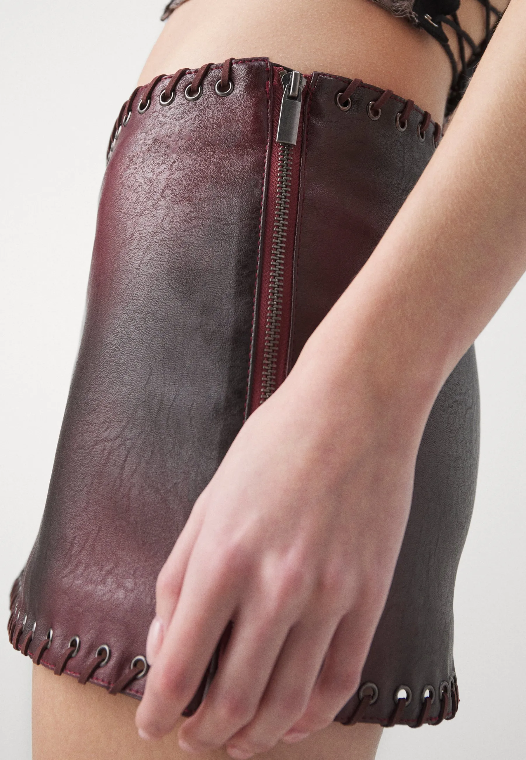 MINI SKIRT WITH LACE UP - Minigonna