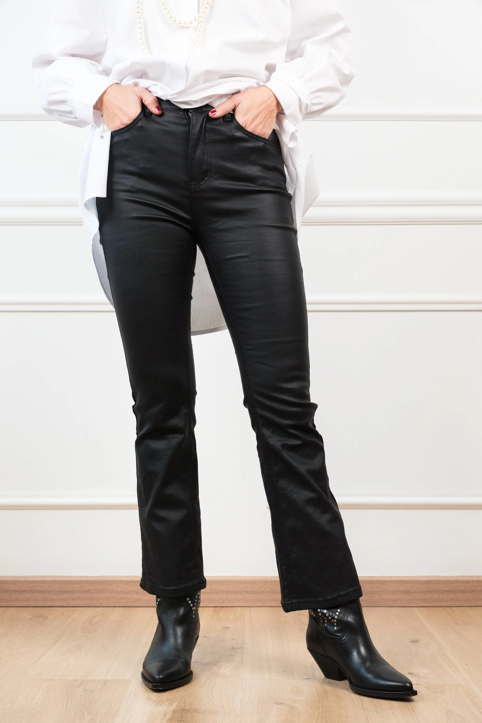 Pantalone Mahmood