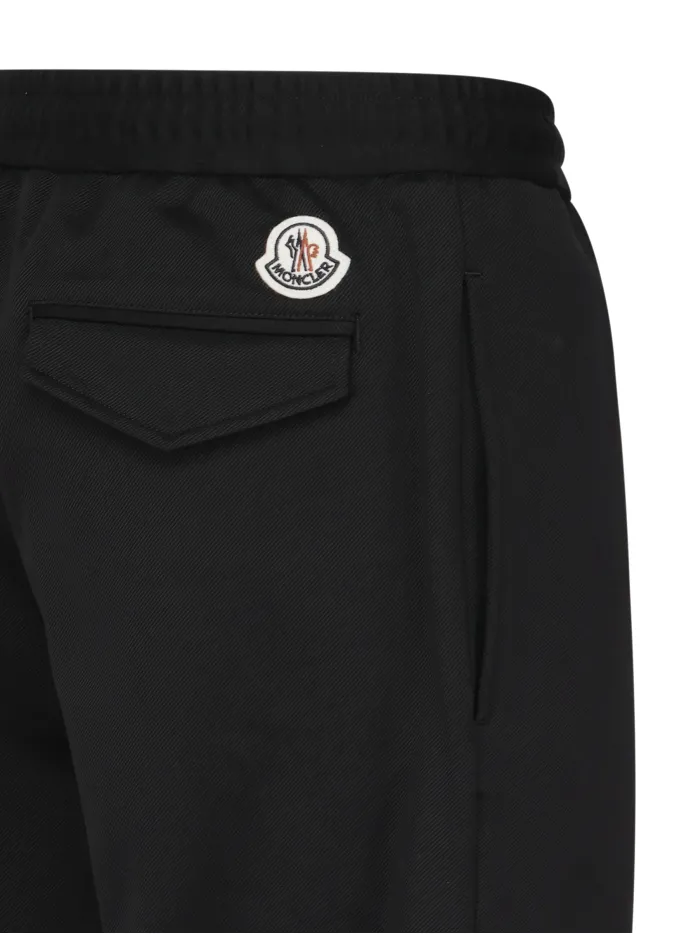 PANTALONI ADERENTI IN NYLON