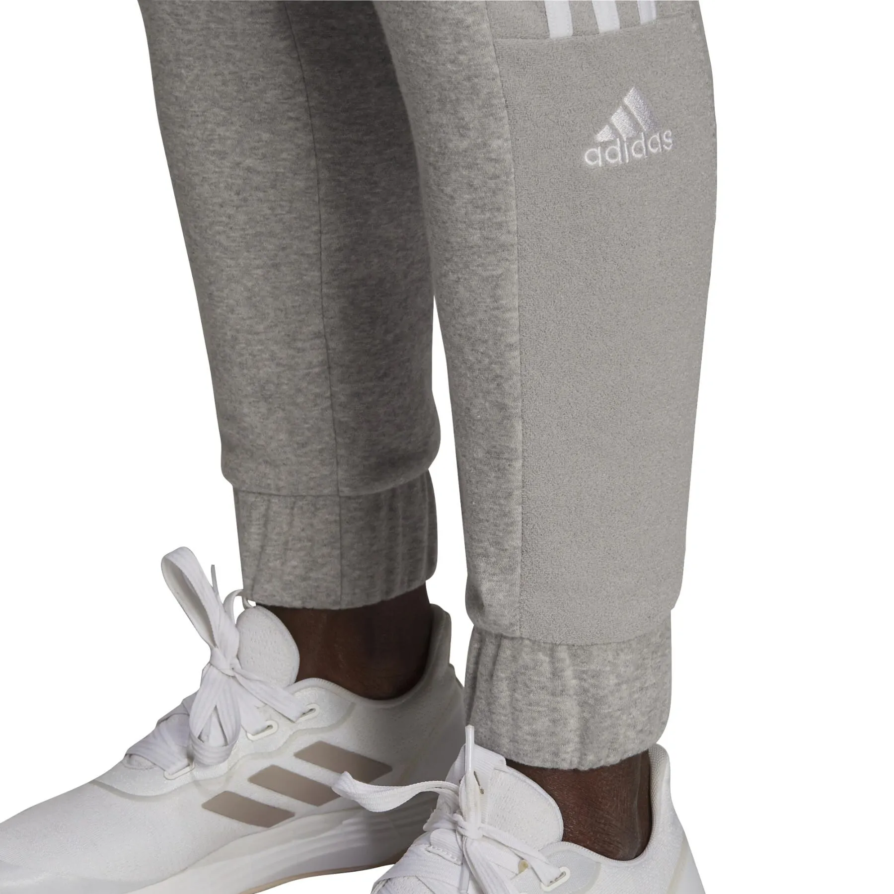 Pantaloni da donna adidas Essentials Colorblock Block Cut 3-Stripes Regular Tapered