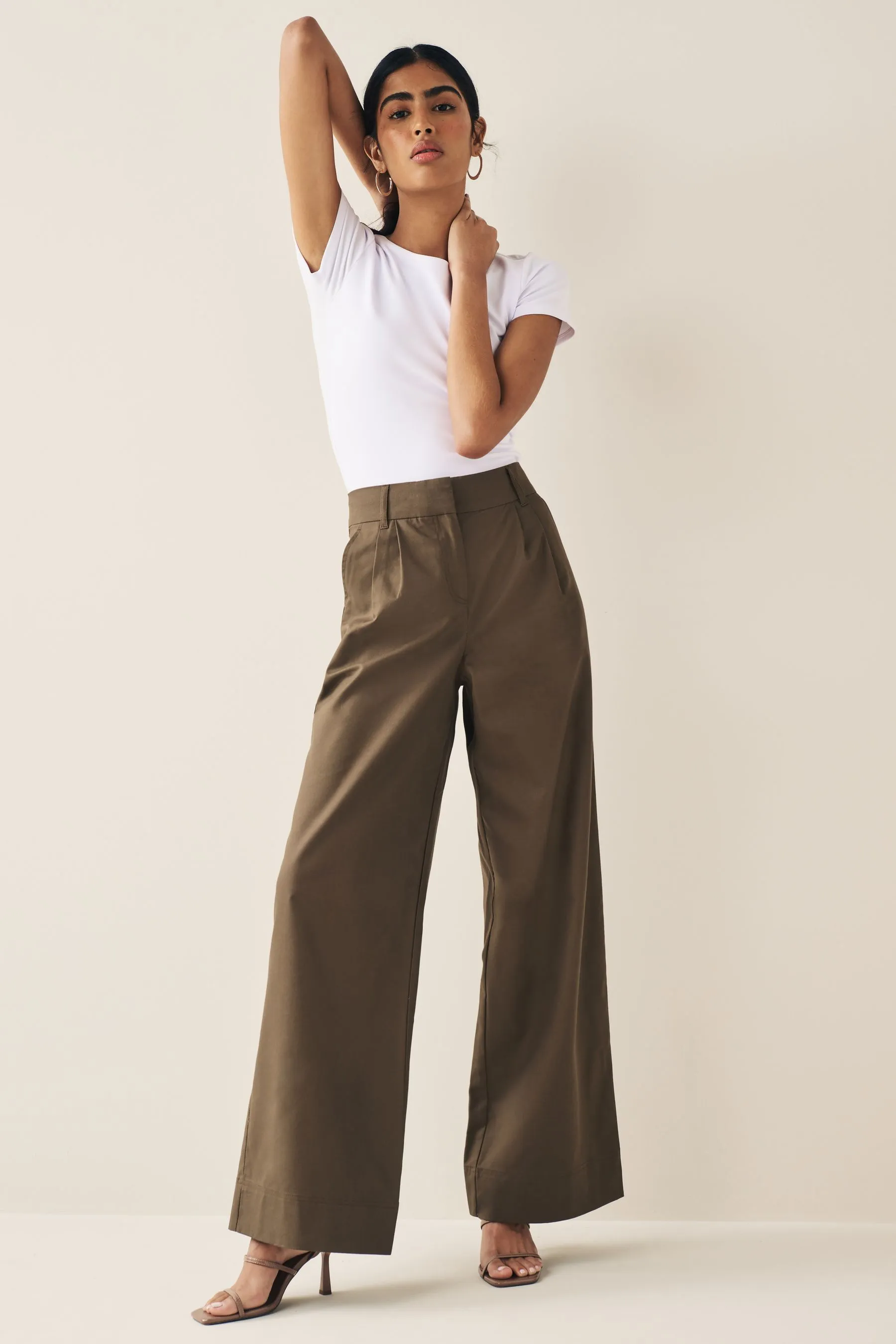 Pantaloni elegante a fondo ampio in misto cotone    
