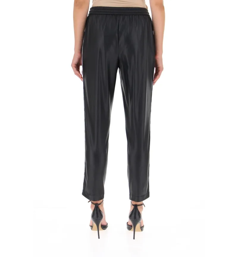 Pantaloni jogger