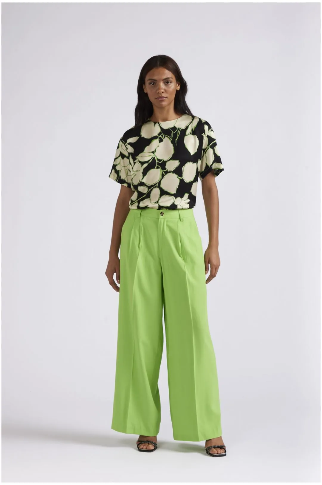 pantaloni palazzo fluidi in poliviscosa verde mela