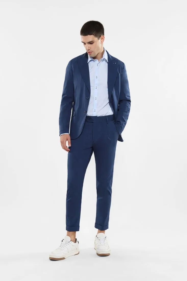 Pantaloni slim-fit con piega stirata e orlo inferiore risvoltato