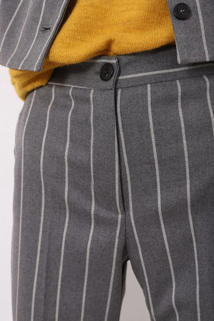 Pantaloni slim-fit in gessato