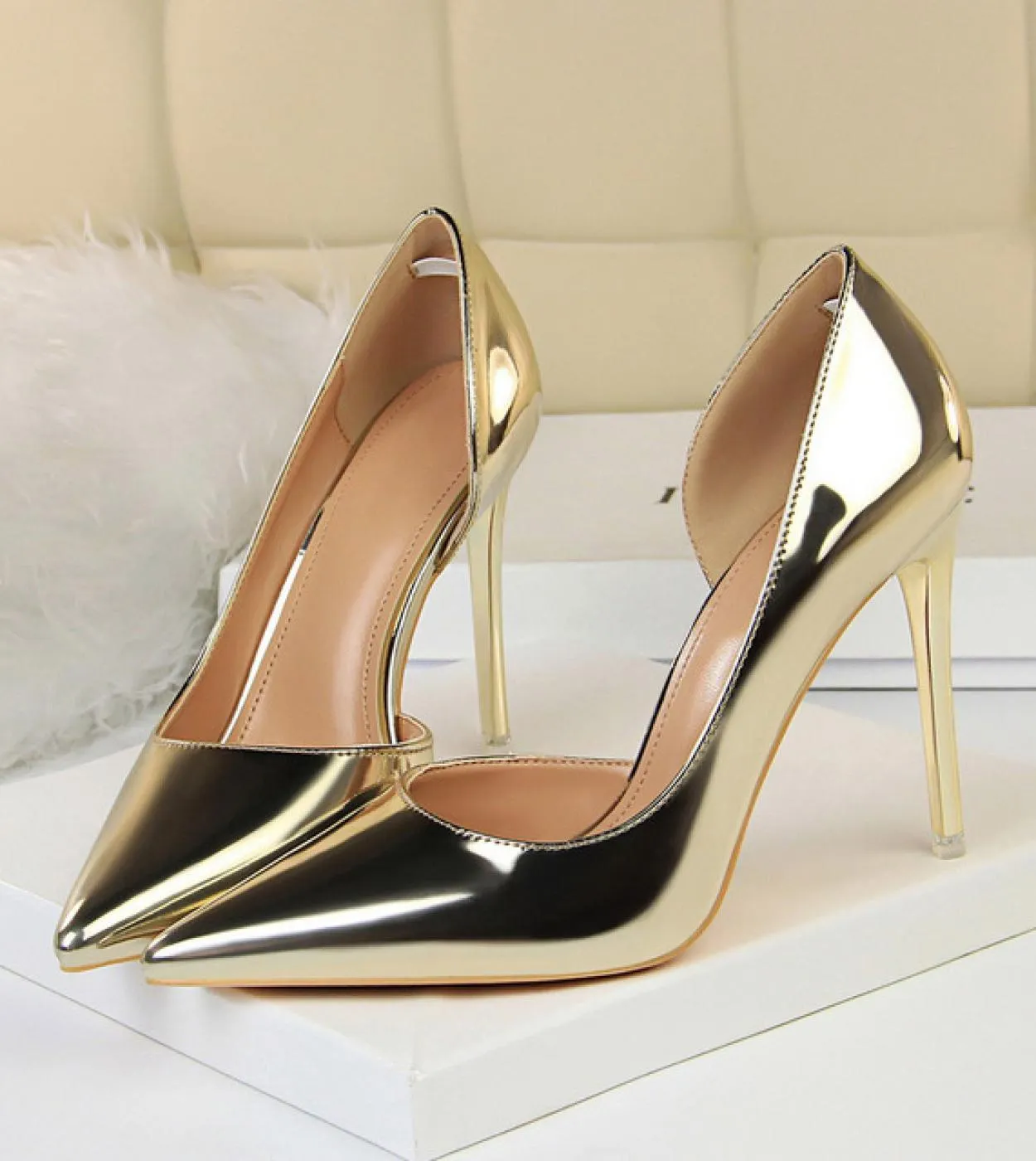 Scarpe con tacco alto da donna 2022 Scarpin oro Scarpe con tacco alto da donna Scarpe con tacco alto da donna