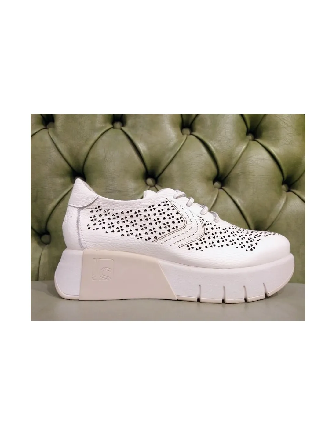 Scarpe sneakers con zeppa
