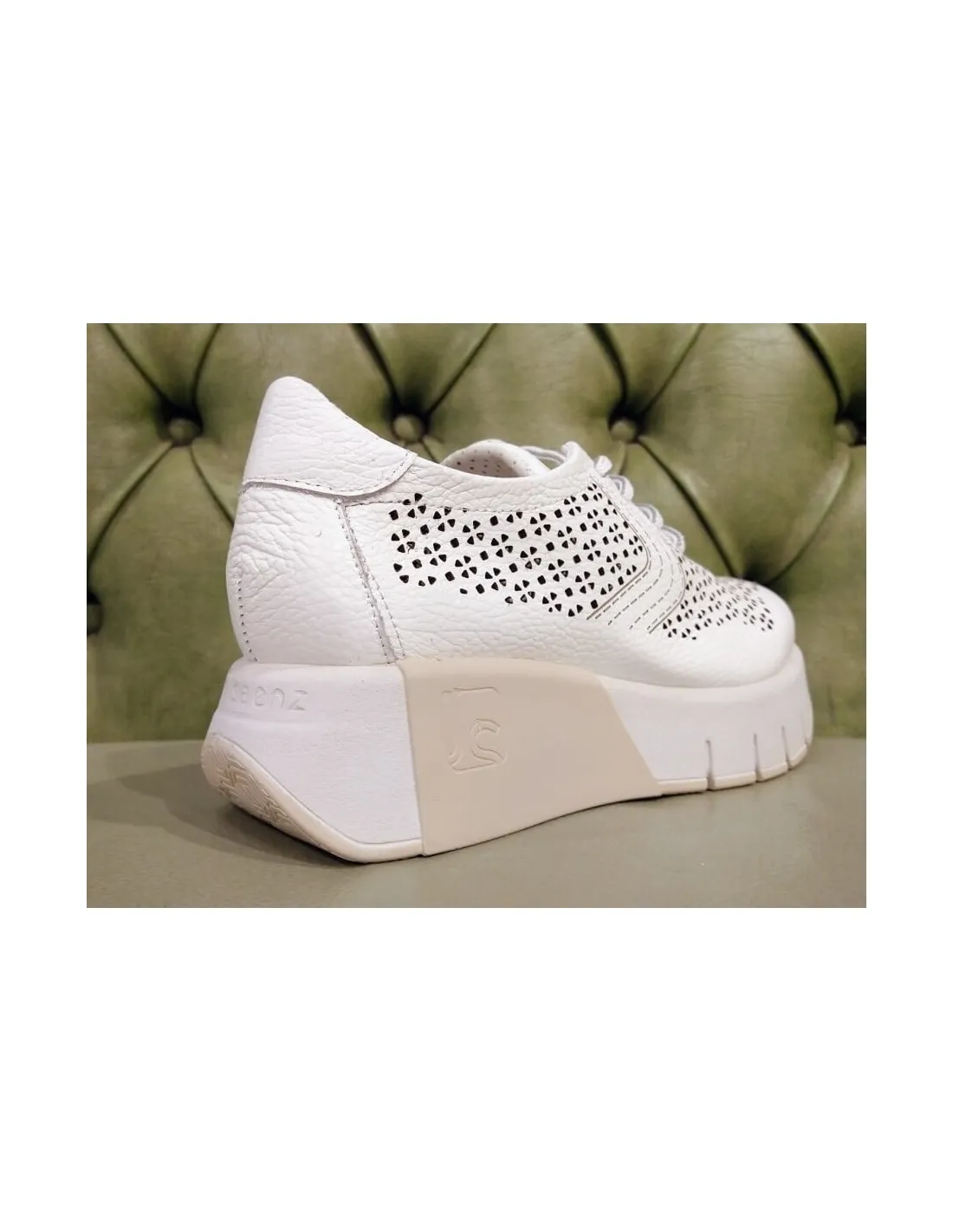 Scarpe sneakers con zeppa