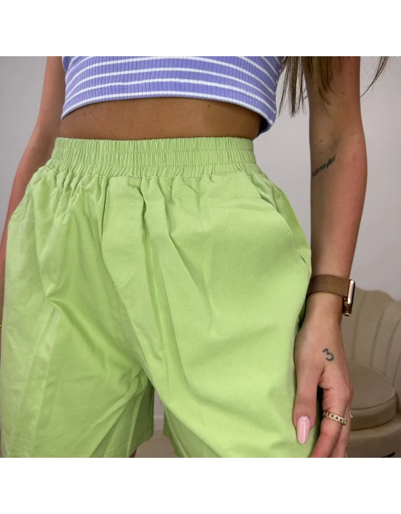 SHORT CASUAL VERDE
