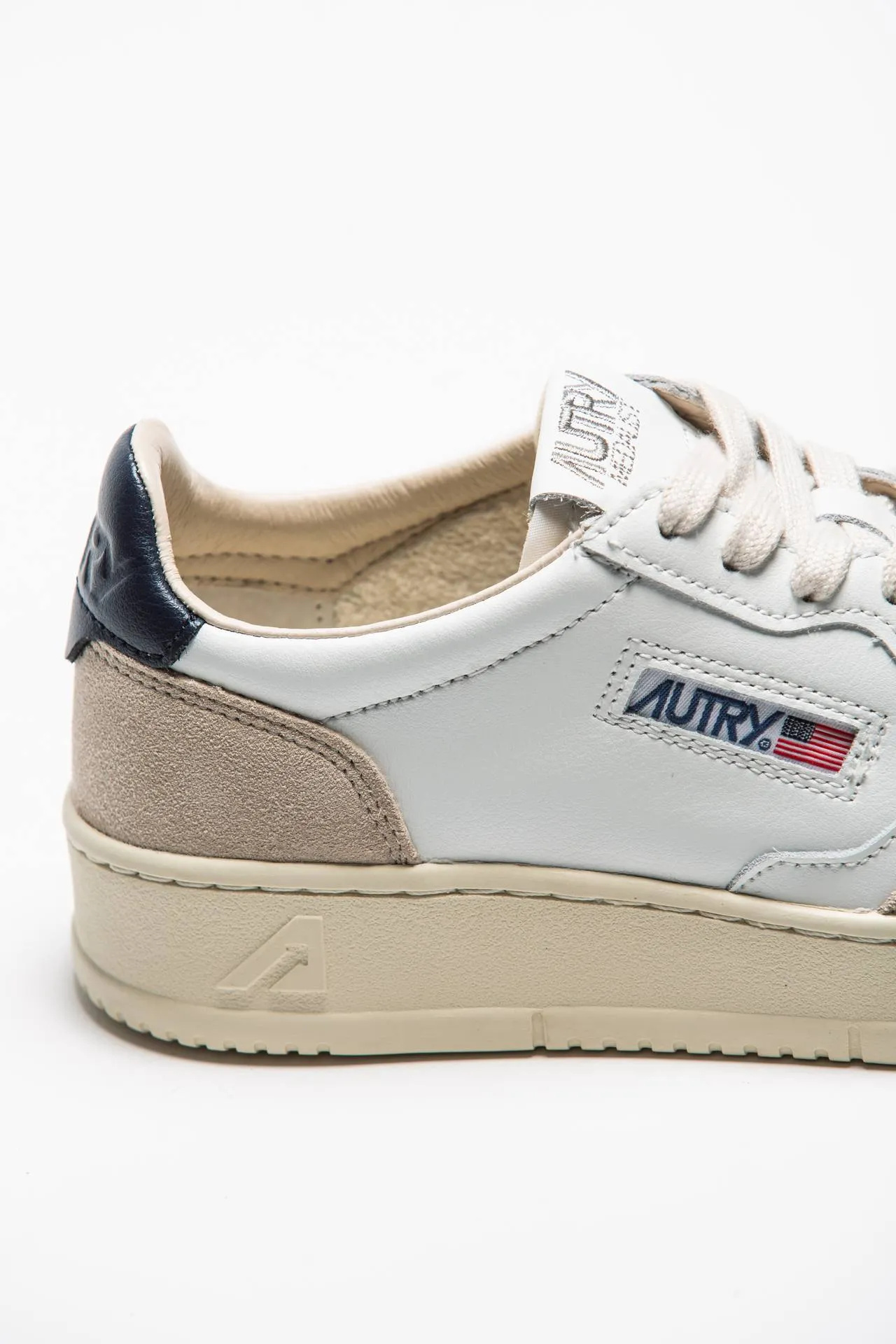 Sneakers MEDALIST LOW-AULW-LS28 