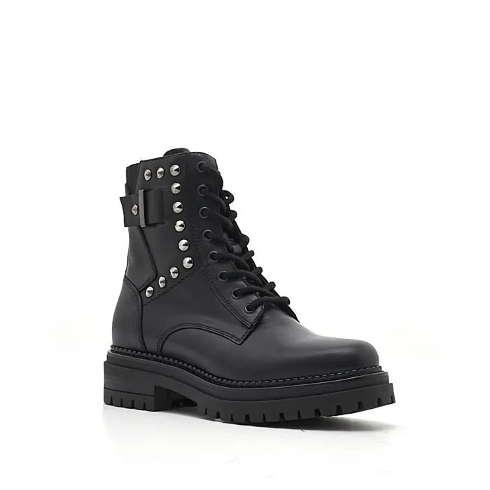 STRINGATE IN PELLE