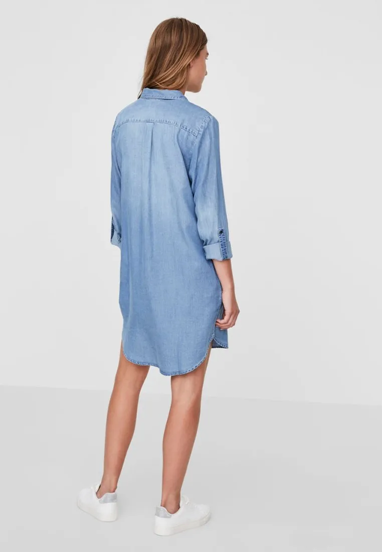Vestito di jeans